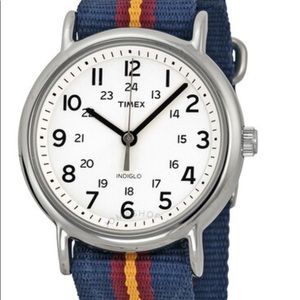 Timex Weekender Unisex watch w/ Navy stripe slip thru changeable strap. Never…